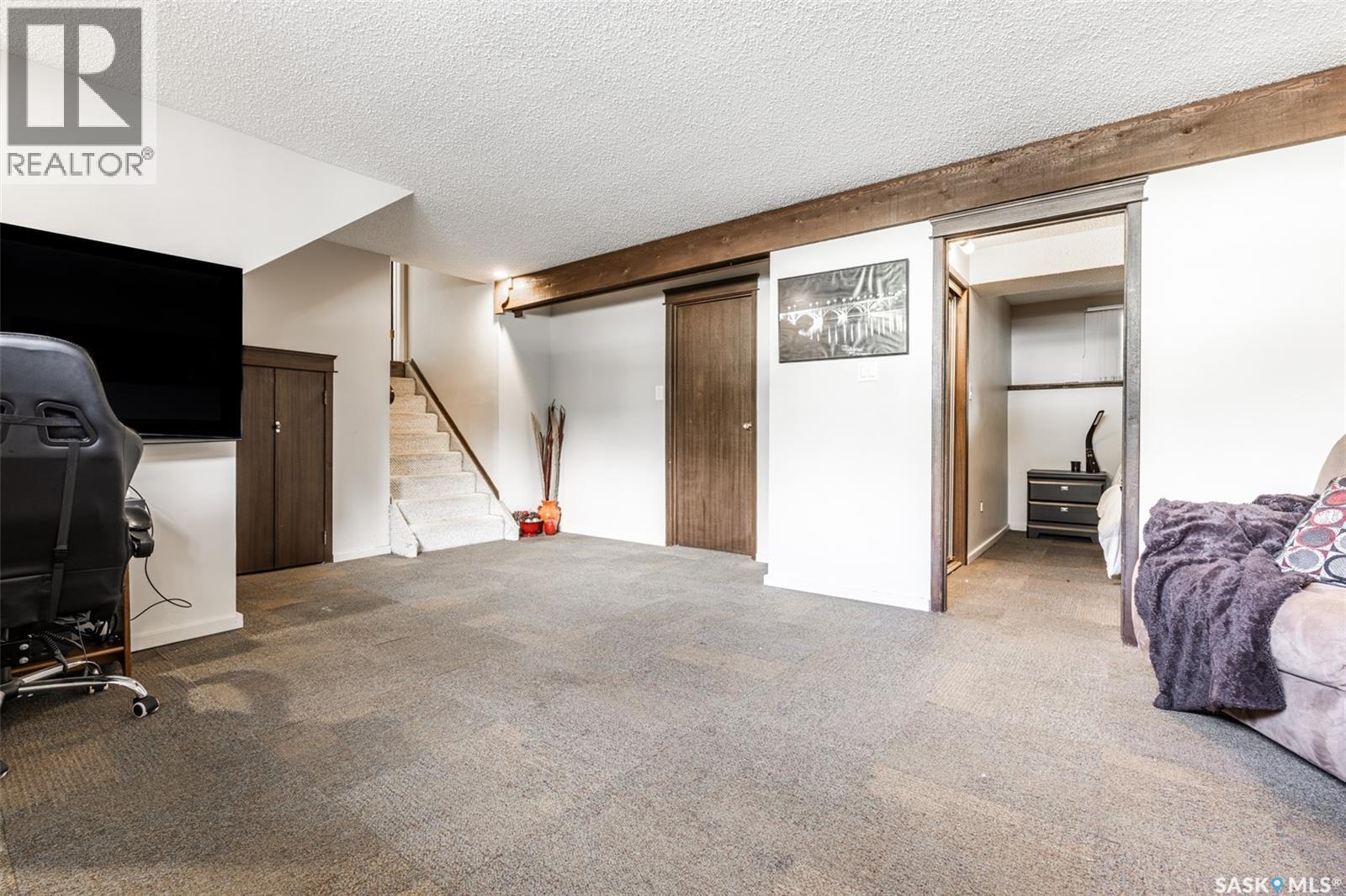 161 Columbia Drive, Saskatoon, SK