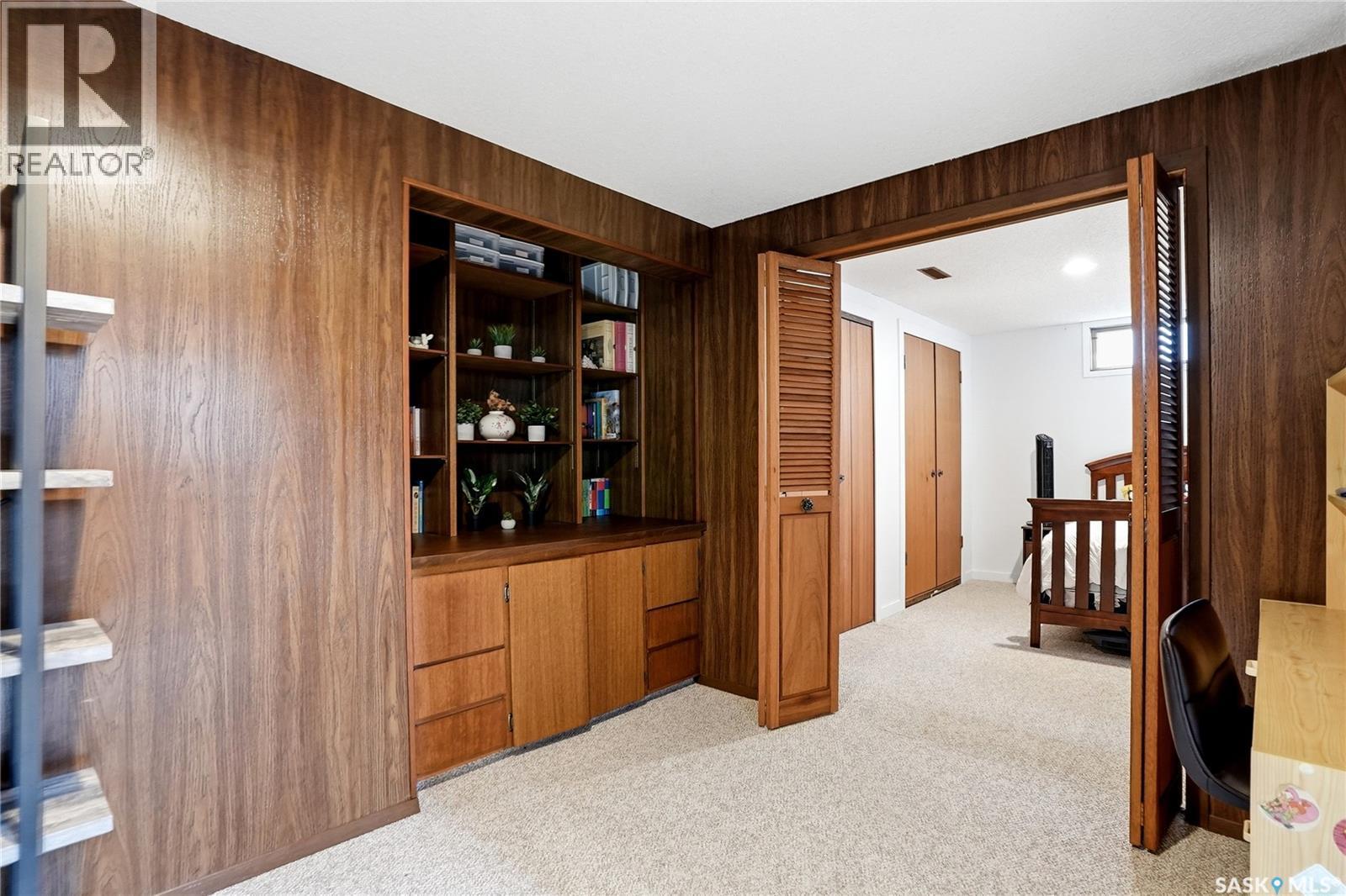 1918 Ewart Avenue, Saskatoon, SK - Indoor