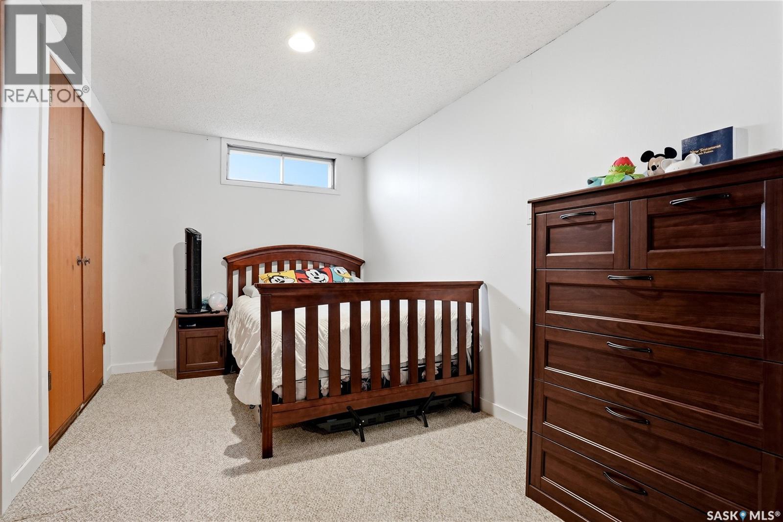 1918 Ewart Avenue, Saskatoon, SK - Indoor Photo Showing Bedroom