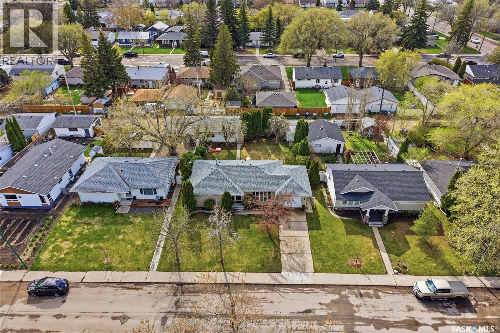 1918 Ewart Avenue, Saskatoon, SK - Outdoor With View