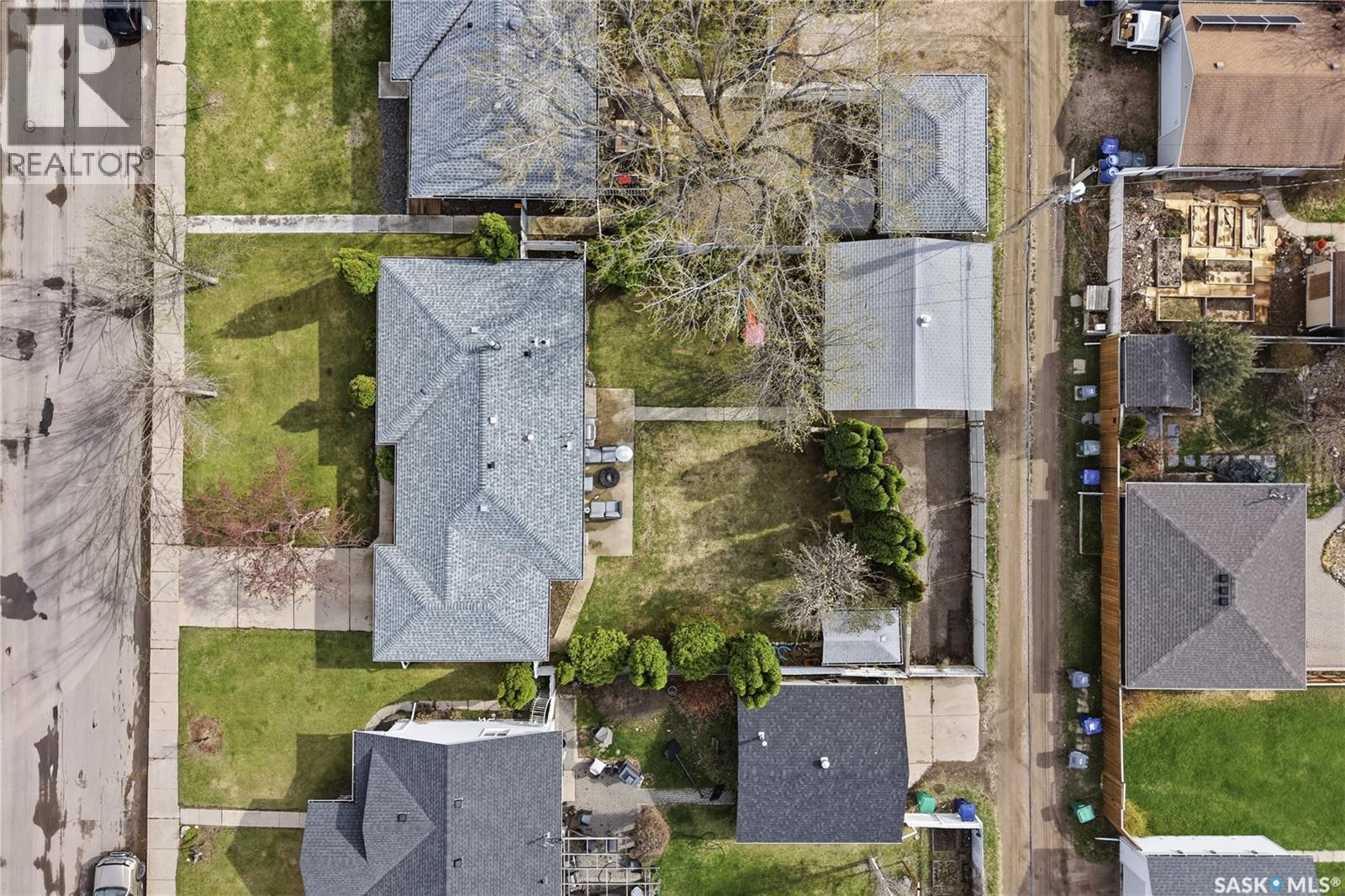 1918 Ewart Avenue, Saskatoon, SK - Outdoor