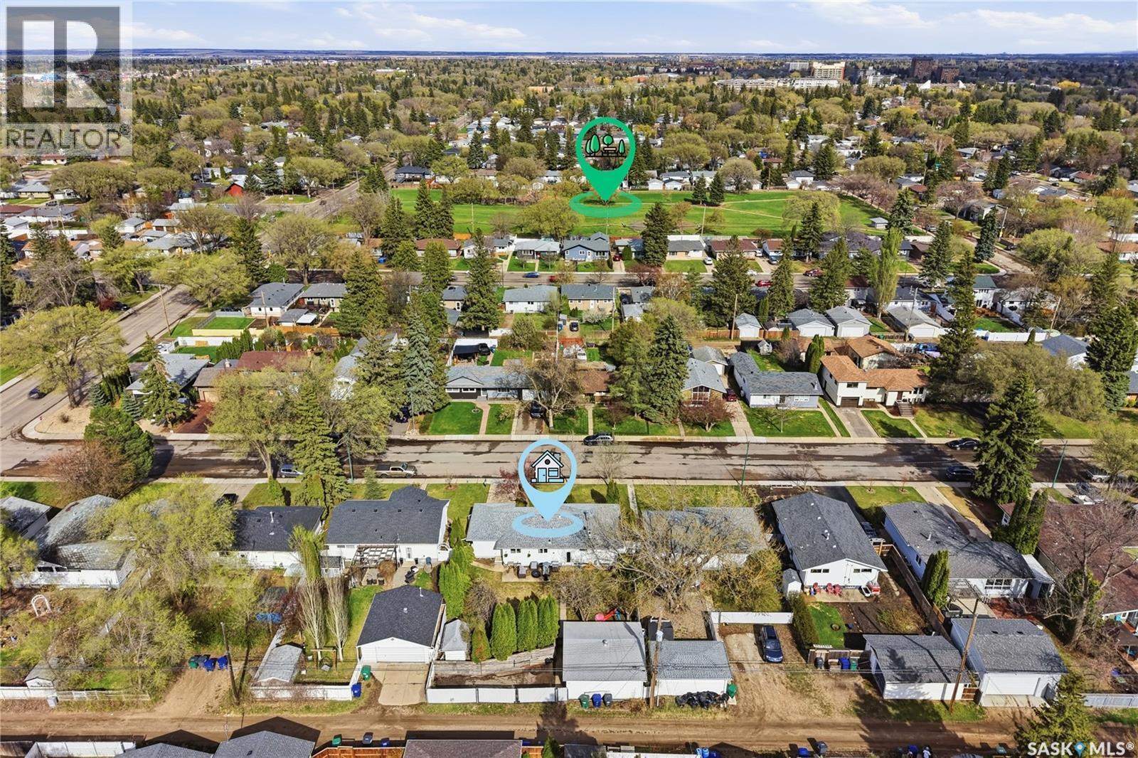 1918 Ewart Avenue, Saskatoon, SK - Outdoor With View