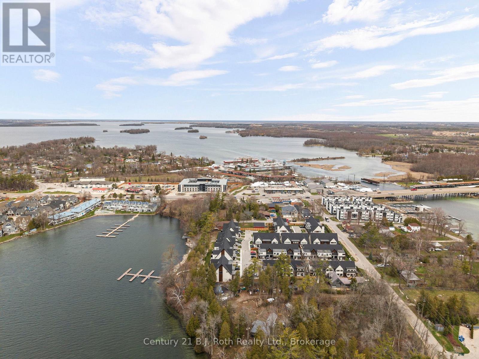lake Simcoe & Lake Couchiching - 34 Ruby Crescent, Orillia, ON