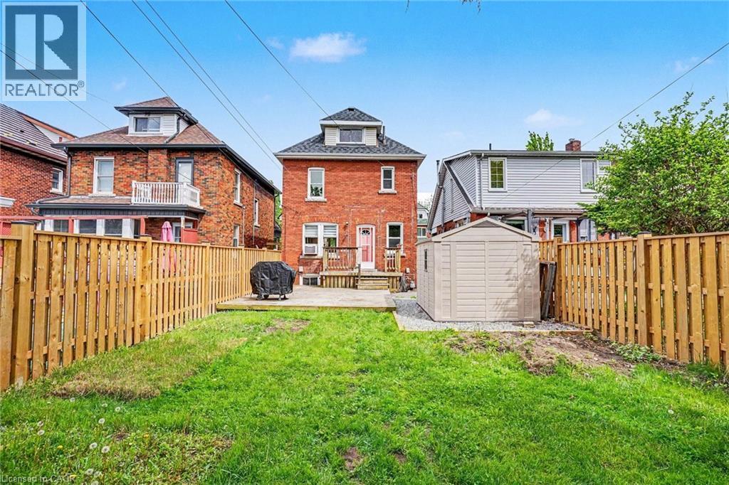 30 Province Street S, Hamilton, ON - Outdoor With Deck Patio Veranda