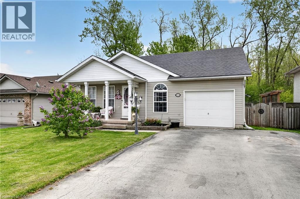 11 Rochelle Crescent, Ridgeway, ON - Outdoor With Facade