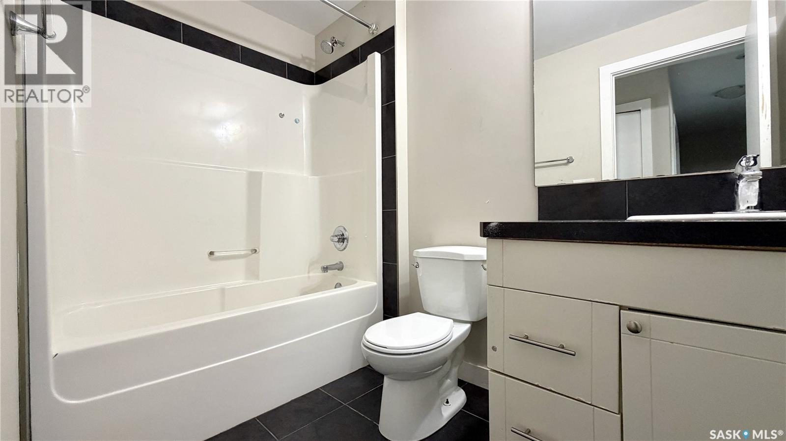 419 S Avenue S, Saskatoon, SK