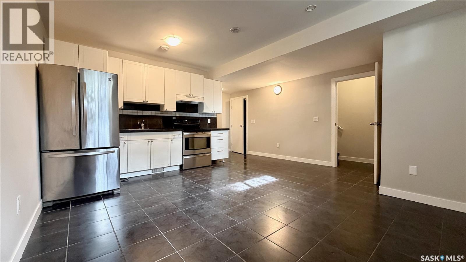 419 S Avenue S, Saskatoon, SK