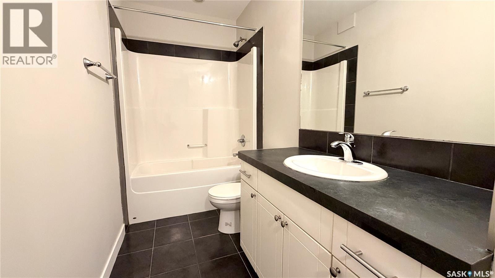 419 S Avenue S, Saskatoon, SK