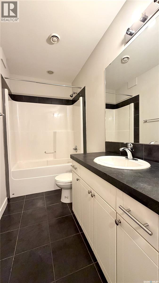419 S Avenue S, Saskatoon, SK