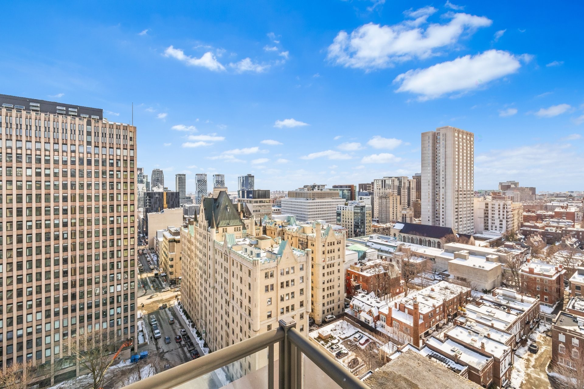 Patio - 208-3475 Rue De La Montagne, Montréal (Ville-Marie), QC - Outdoor With View