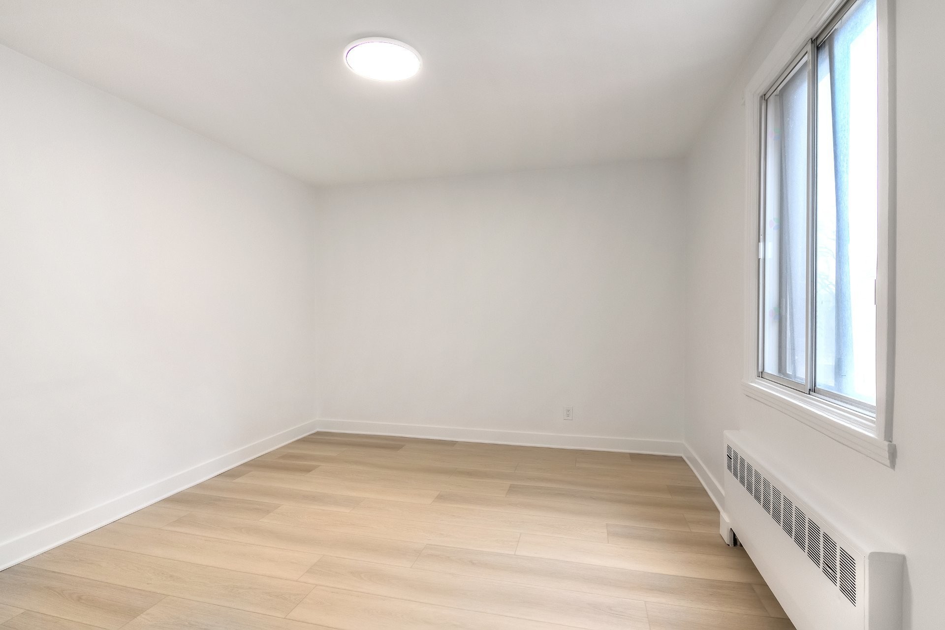 Living Room - 312-1201 Av. Hope, Montréal (Ville-Marie), QC - Indoor Photo Showing Other Room