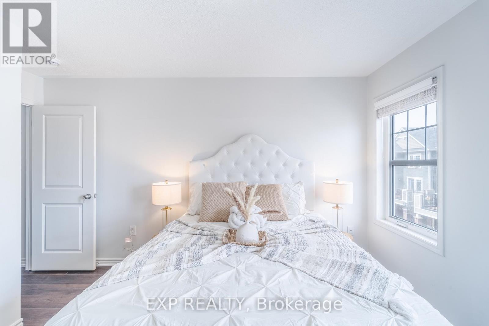 84 - 1000 Asleton Boulevard, Milton, ON - Indoor Photo Showing Bedroom