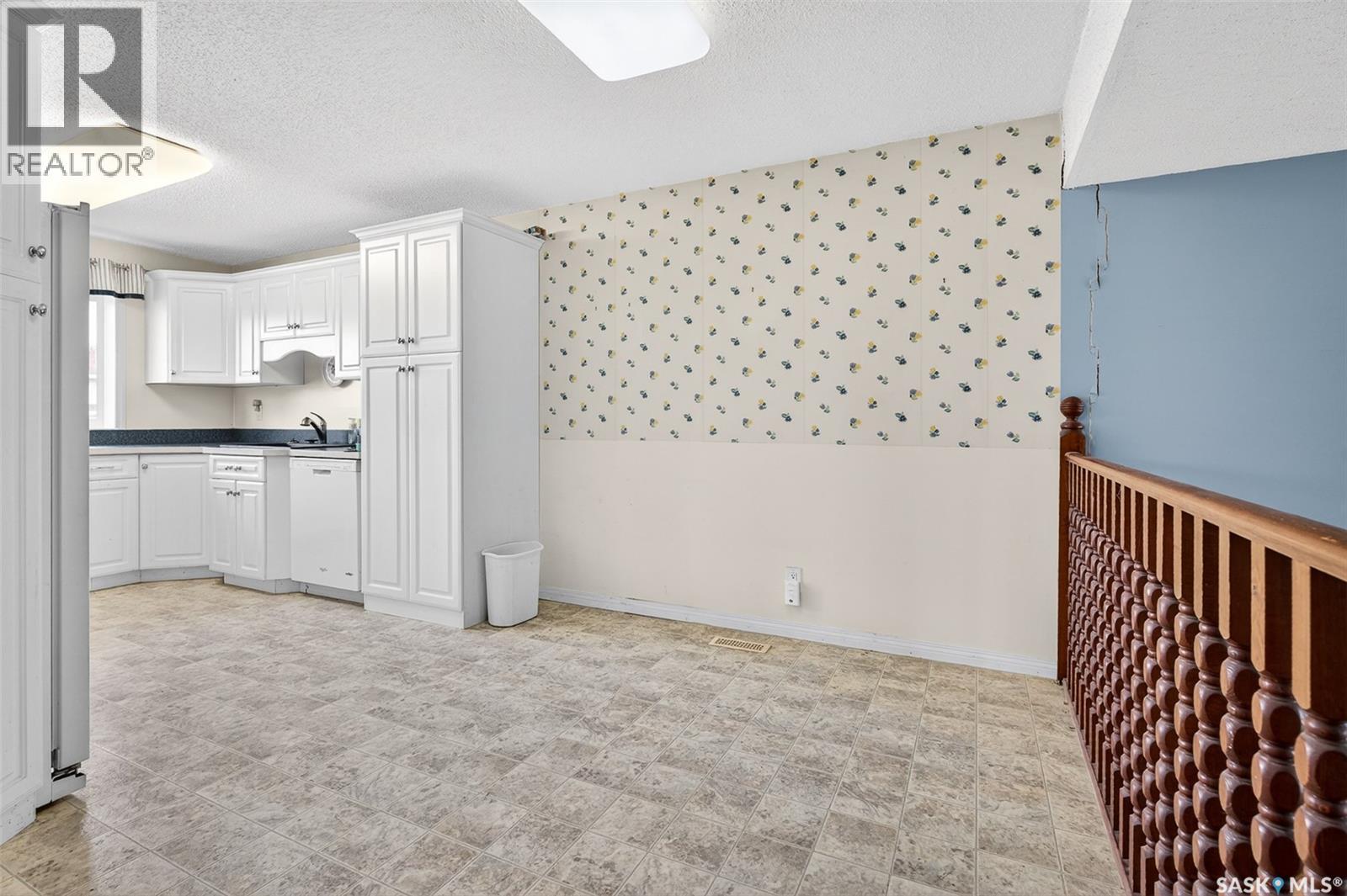 29 Edelweiss Crescent, Moose Jaw, SK - Indoor Photo Showing Other Room