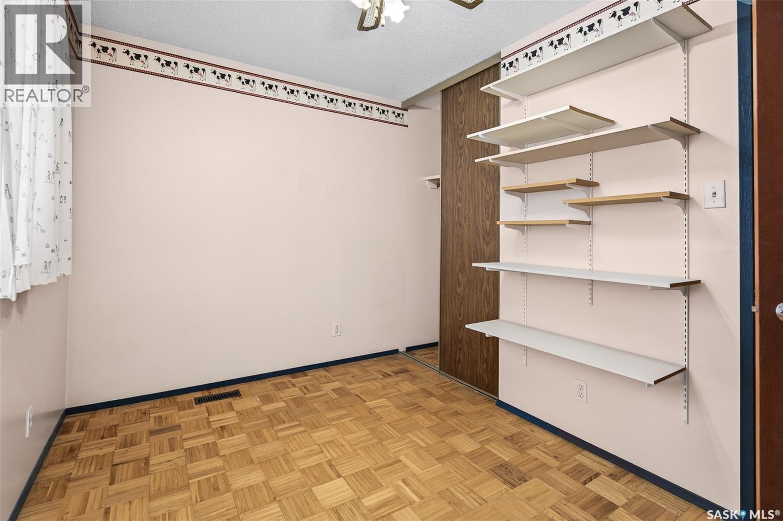 29 Edelweiss Crescent, Moose Jaw, SK - Indoor Photo Showing Other Room