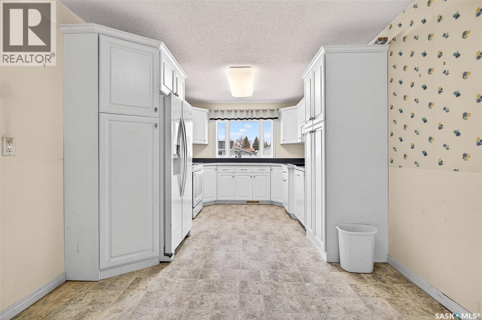 29 Edelweiss Crescent, Moose Jaw, SK - Indoor Photo Showing Other Room