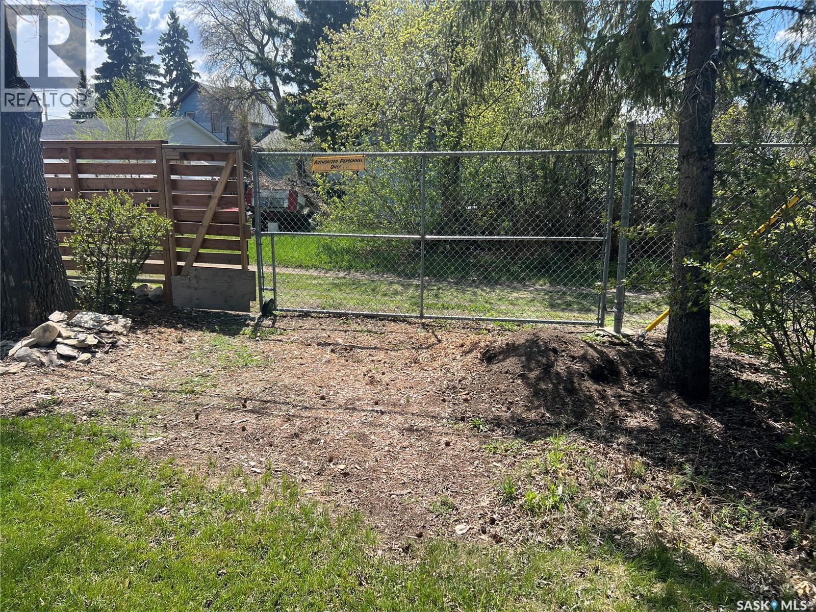 205 3Rd Avenue, Harris, SK - Outdoor