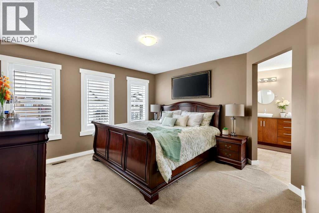 Primary bedroom - 44 Elgin Meadows Link Se, Calgary, AB