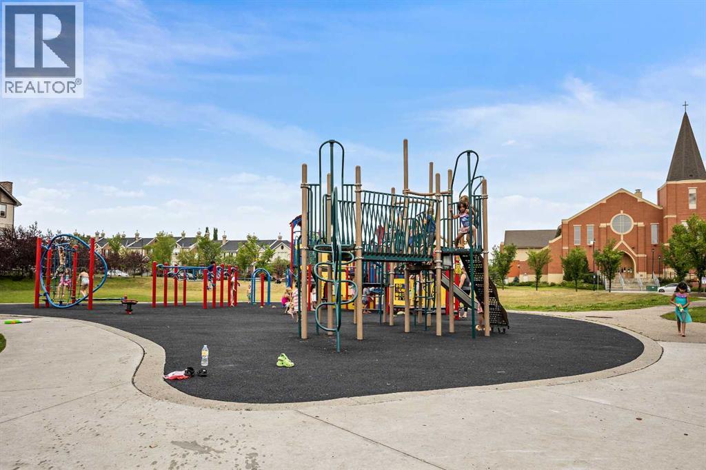 Community photos - 44 Elgin Meadows Link Se, Calgary, AB