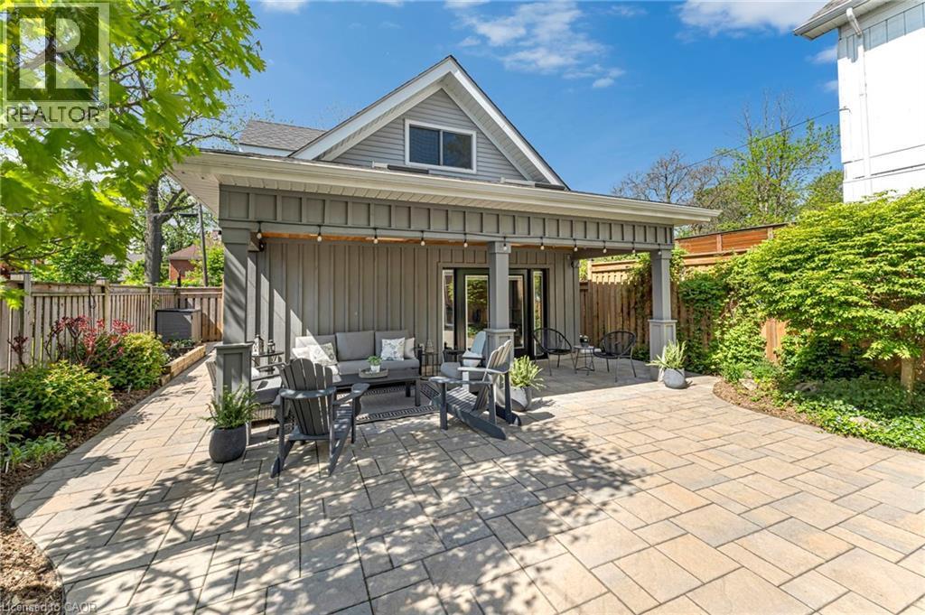 546 Hurd Avenue, Burlington, ON - Outdoor With Deck Patio Veranda