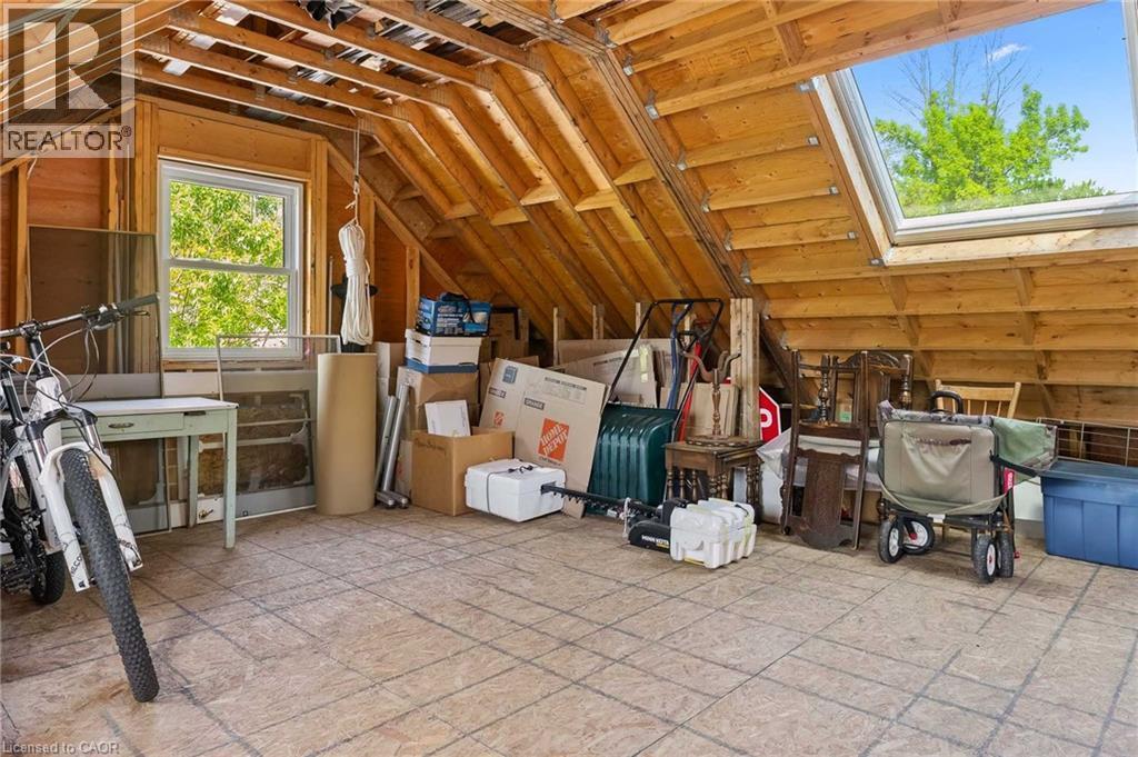 546 Hurd Avenue, Burlington, ON - Indoor Photo Showing Other Room