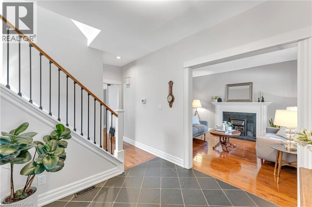 546 Hurd Avenue, Burlington, ON - Indoor With Fireplace