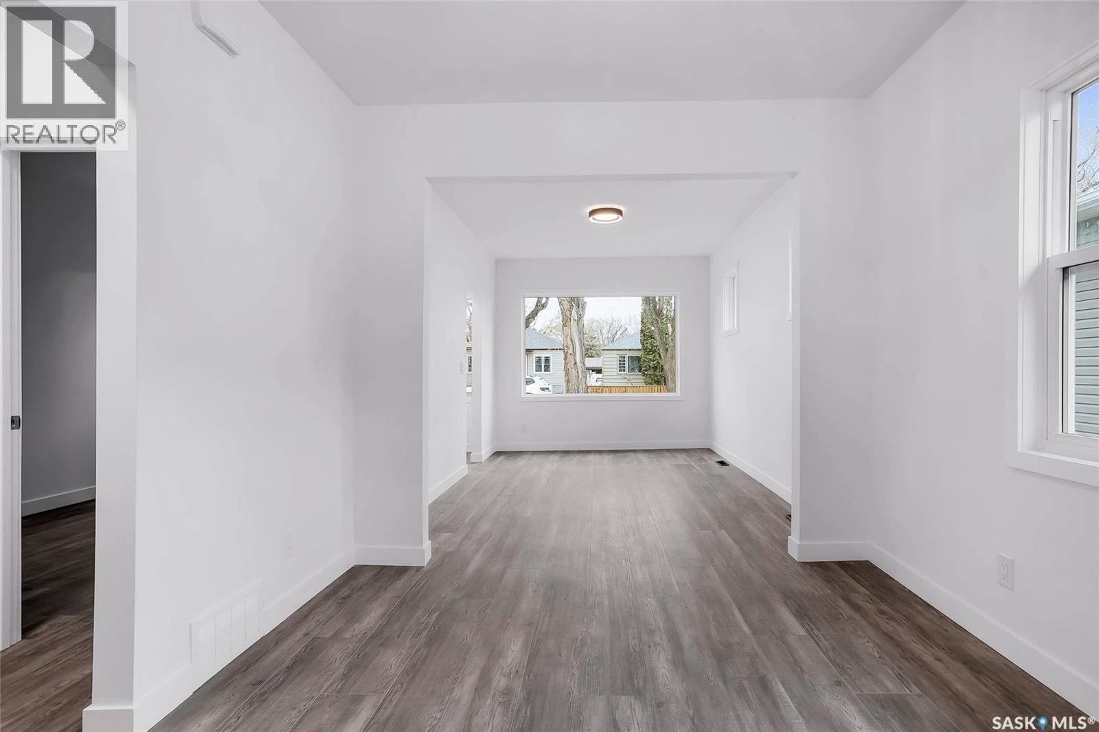 1230 E Avenue N, Saskatoon, SK - Indoor Photo Showing Other Room