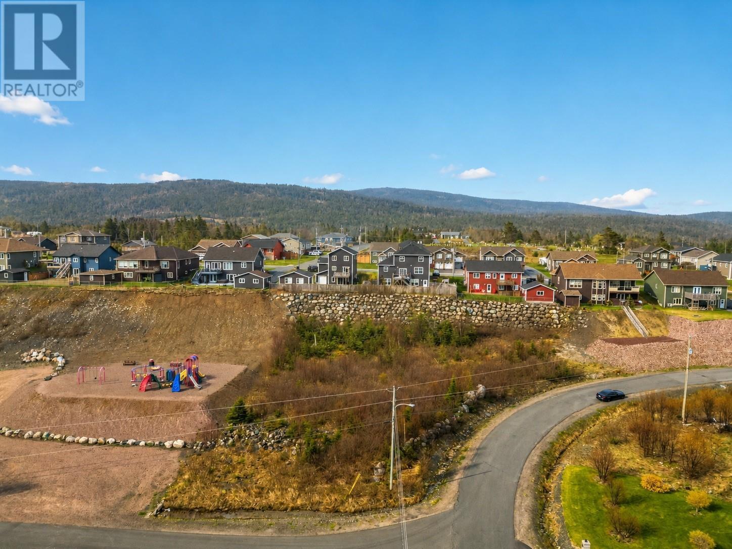 18 Mcgraths Road, Holyrood, NL