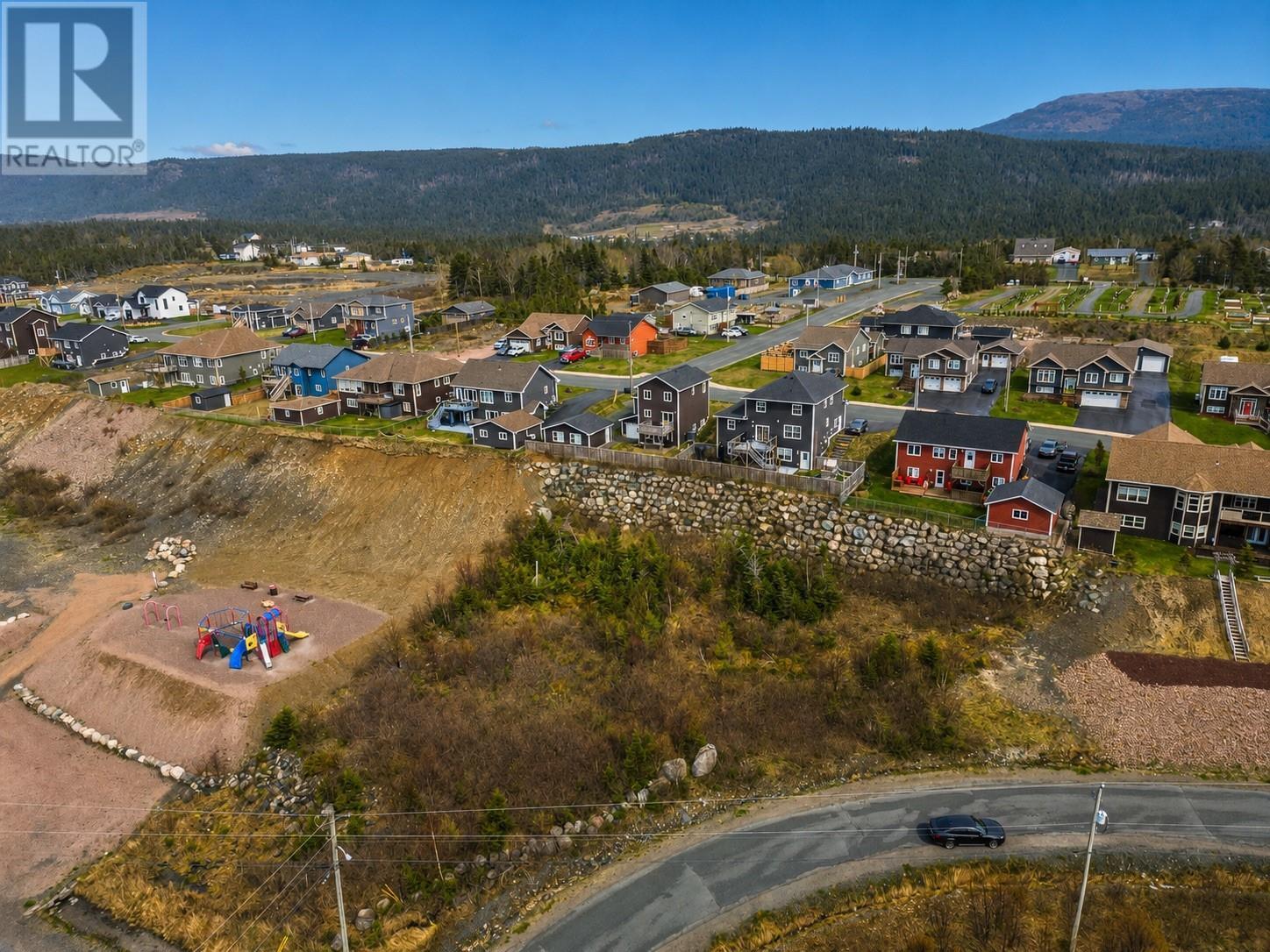 18 Mcgraths Road, Holyrood, NL