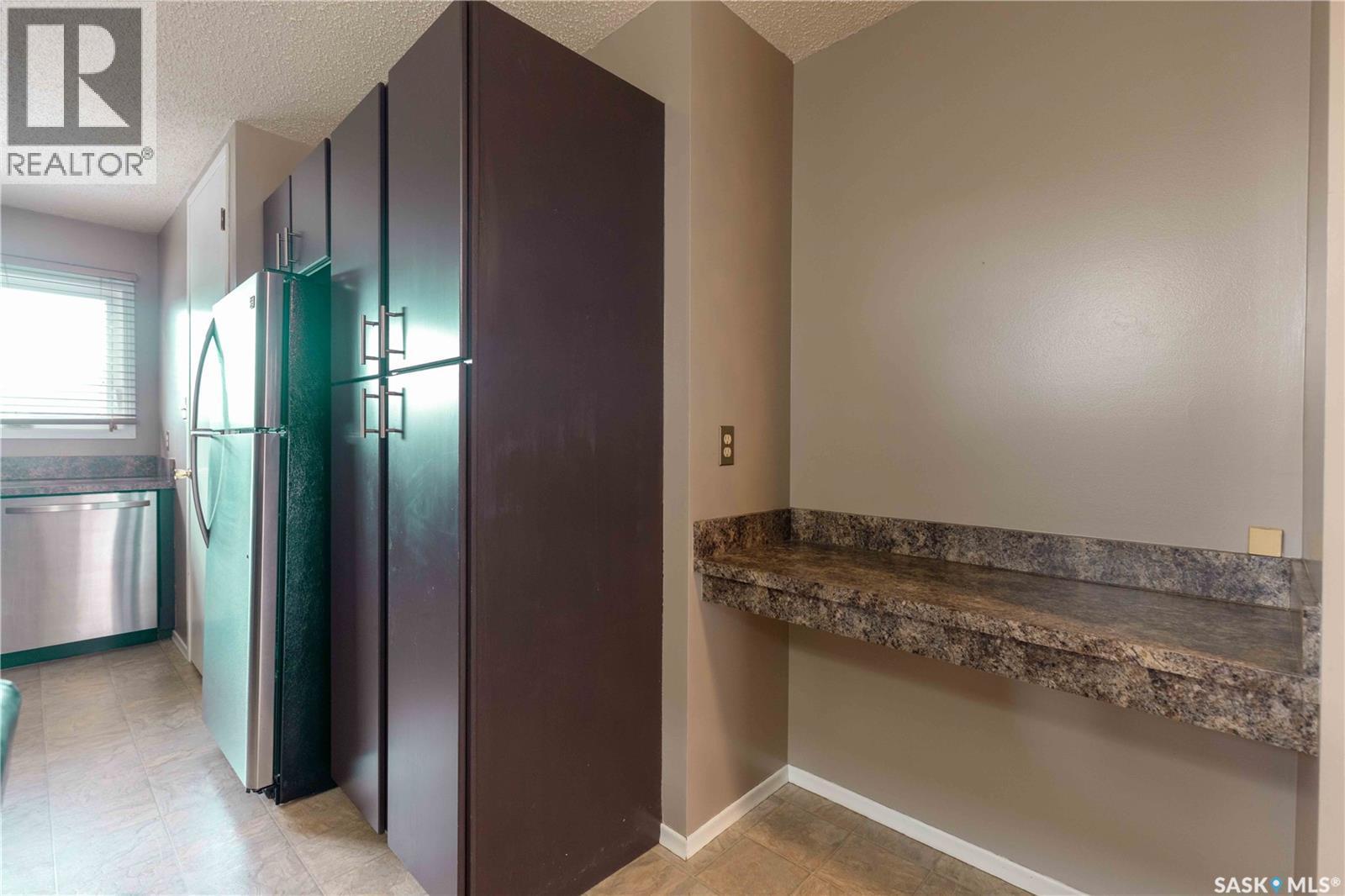 466 Smith Crescent, Saskatoon, SK
