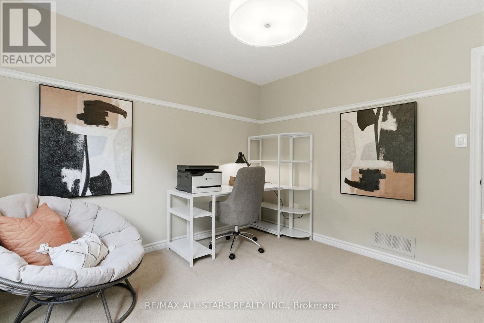 28 Testa Road, Uxbridge, ON - Indoor