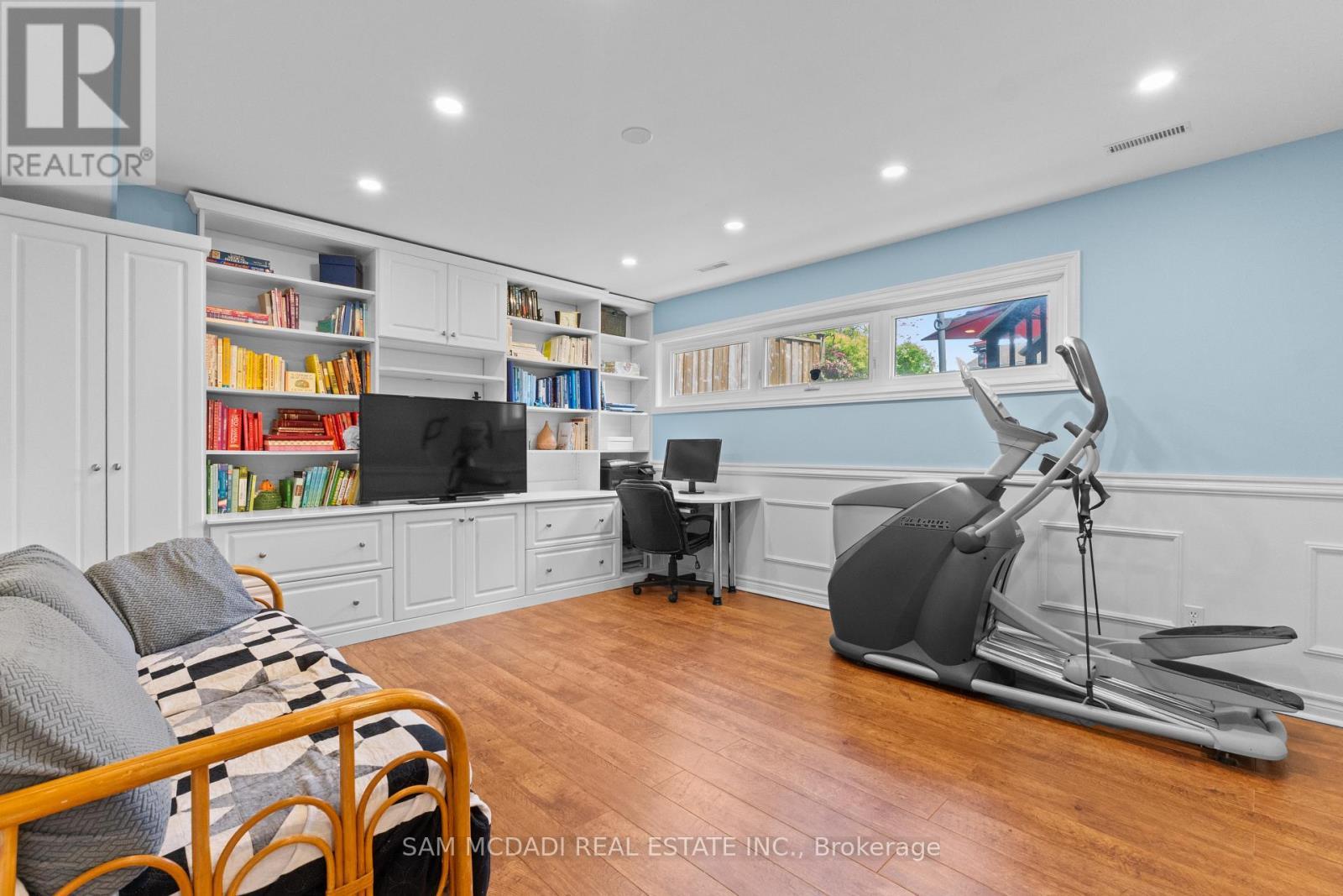 2464 Council Ring Road, Mississauga, ON - Indoor