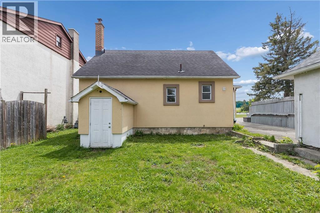 680 Frederick Street, Kitchener, ON - Outdoor
