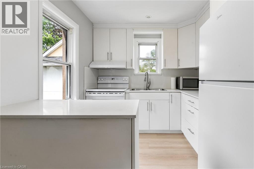680 Frederick Street, Kitchener, ON - Indoor Photo Showing Kitchen With Double Sink