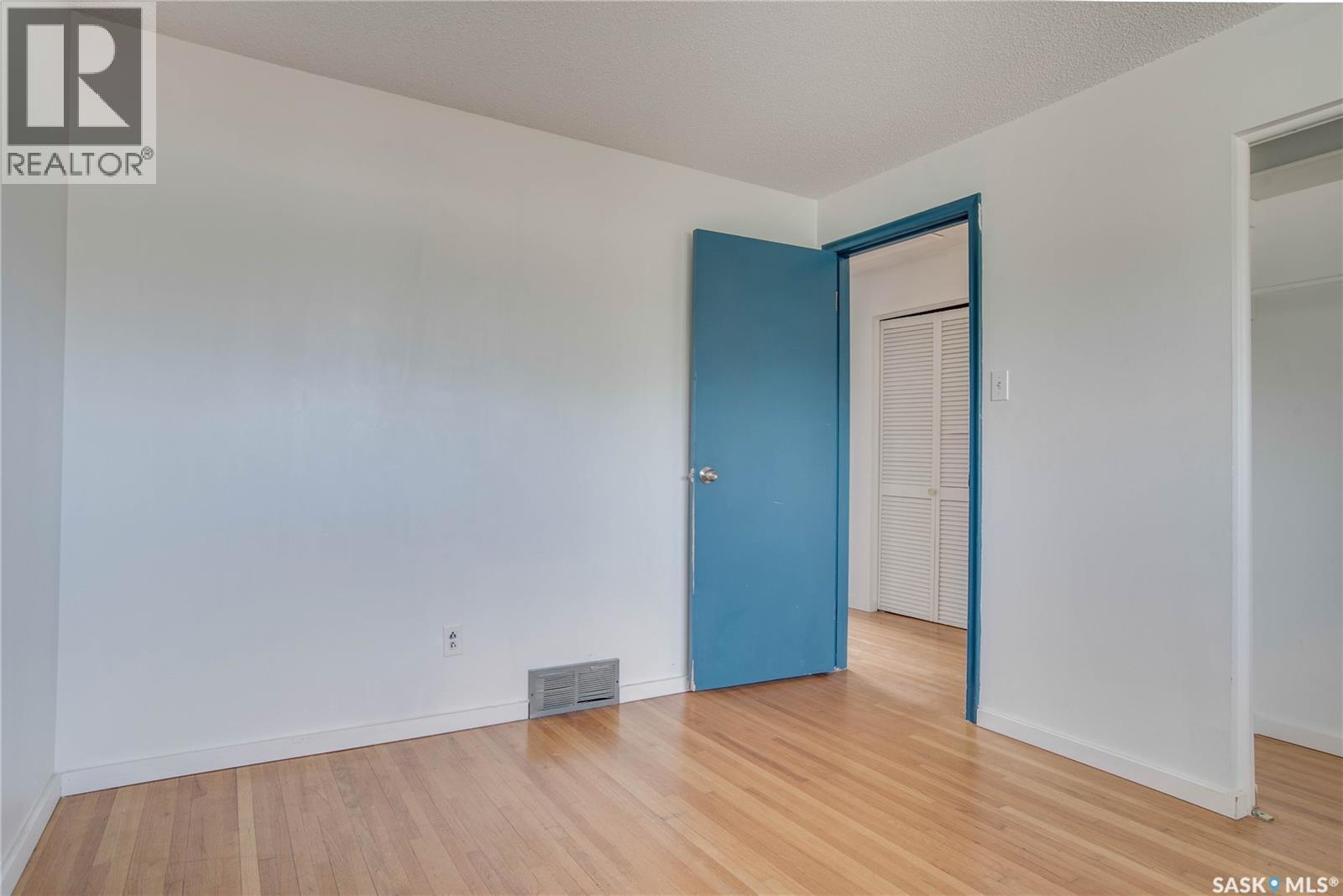 3017 Taylor Street E, Saskatoon, SK - Indoor Photo Showing Other Room