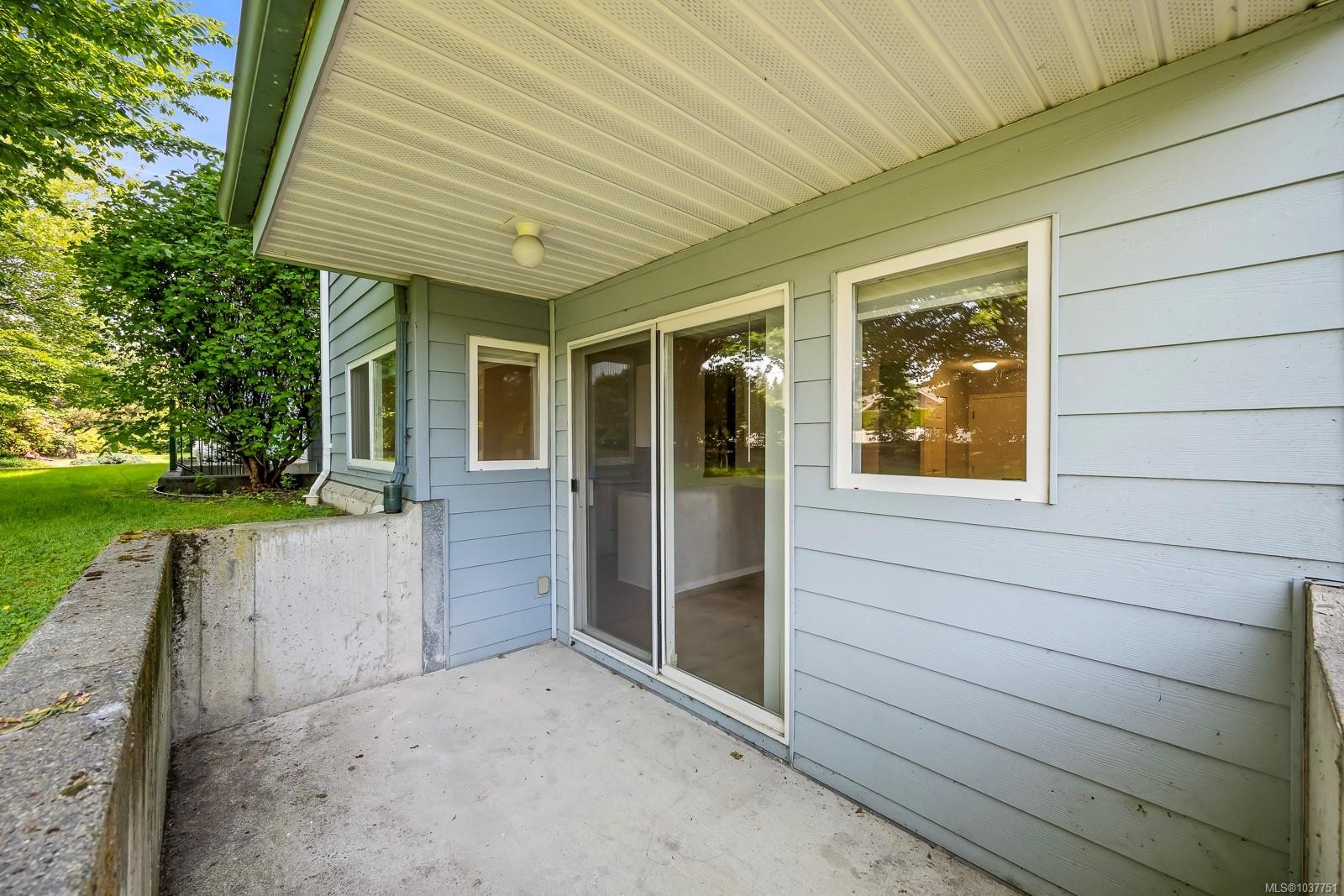 #101B-698 Aspen Rd, Comox, BC - Outdoor With Deck Patio Veranda With Exterior