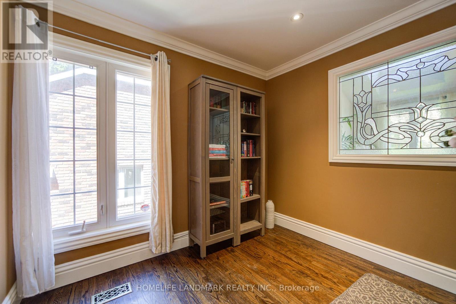 38 Balfour Drive, Hamilton, ON - Indoor Photo Showing Other Room