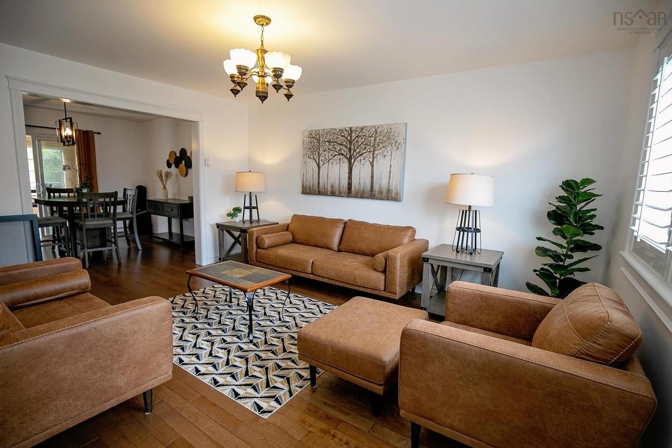 8 Penny Lane, Amherst, NS