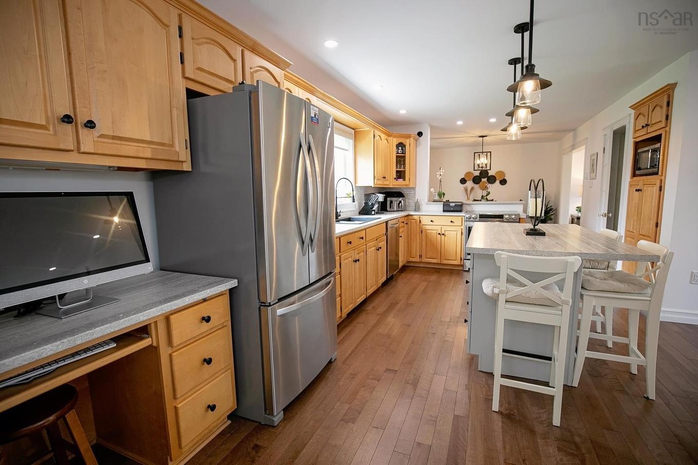 8 Penny Lane, Amherst, NS