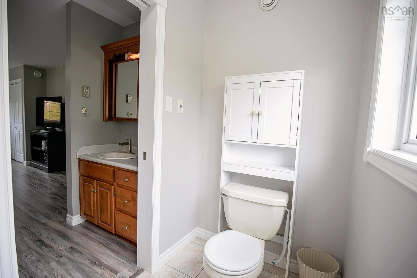 8 Penny Lane, Amherst, NS