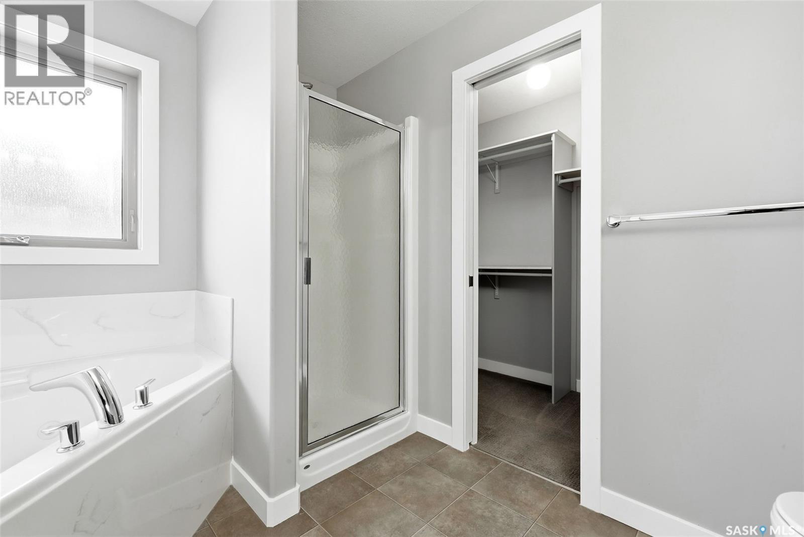 3825 Green Moss Bay, Regina, SK