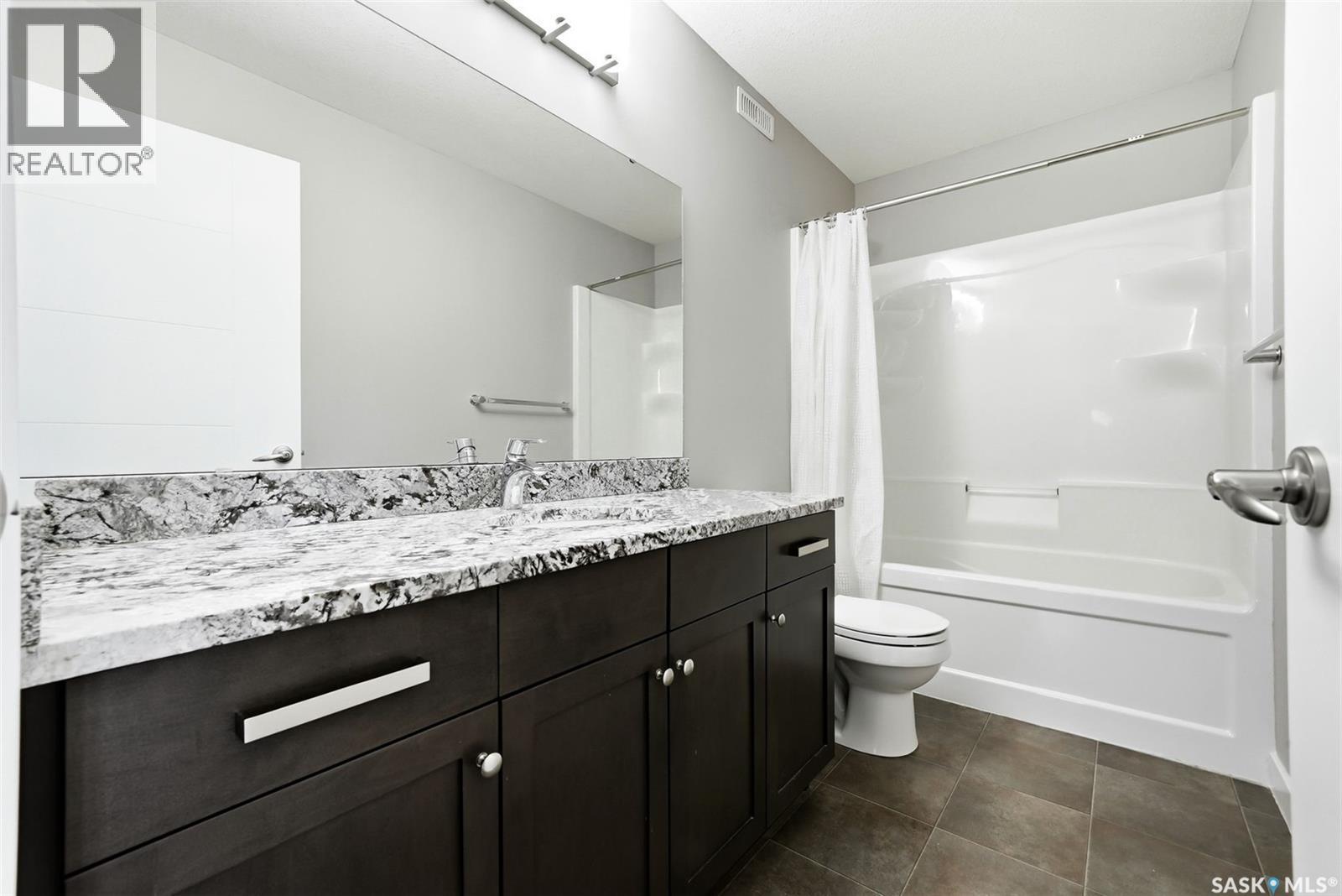 3825 Green Moss Bay, Regina, SK