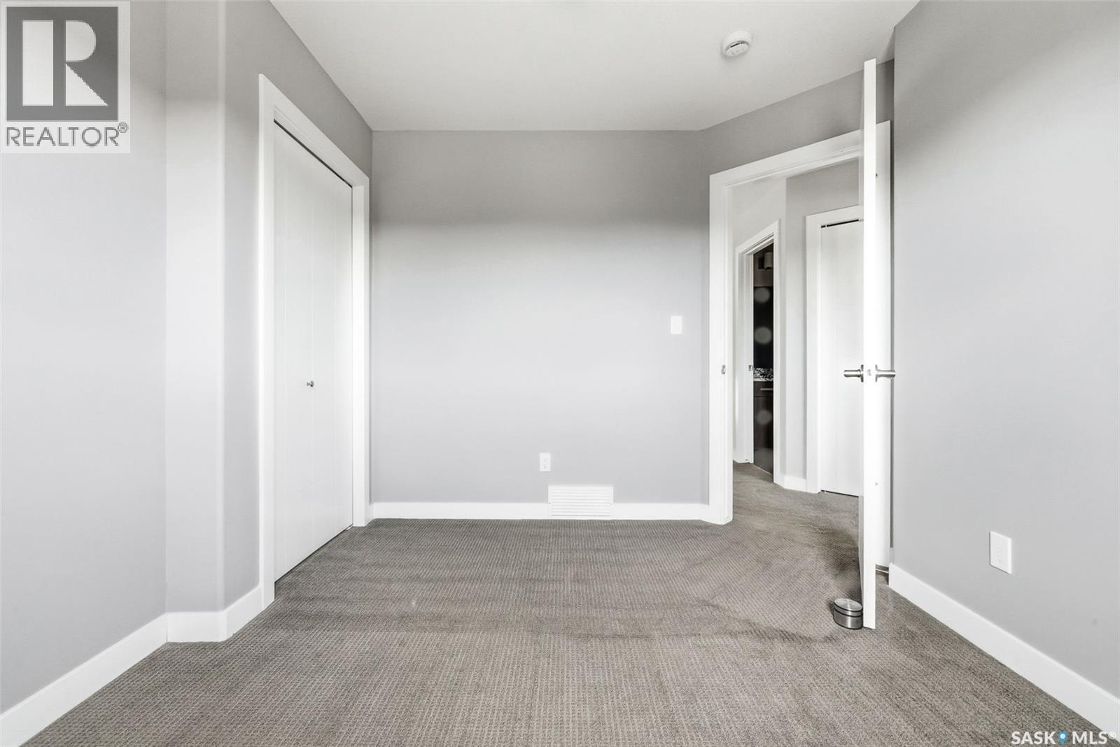 3825 Green Moss Bay, Regina, SK