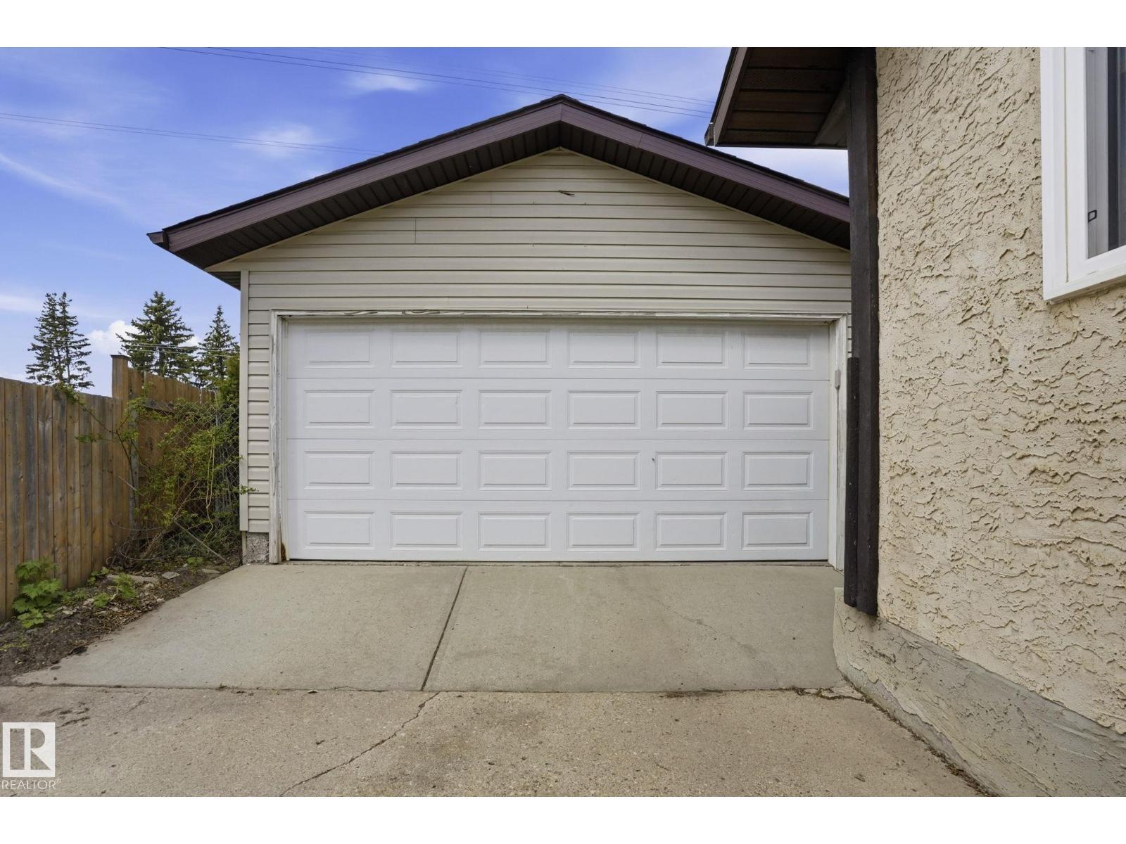210 Porter Av, Millet, AB - Outdoor With Exterior