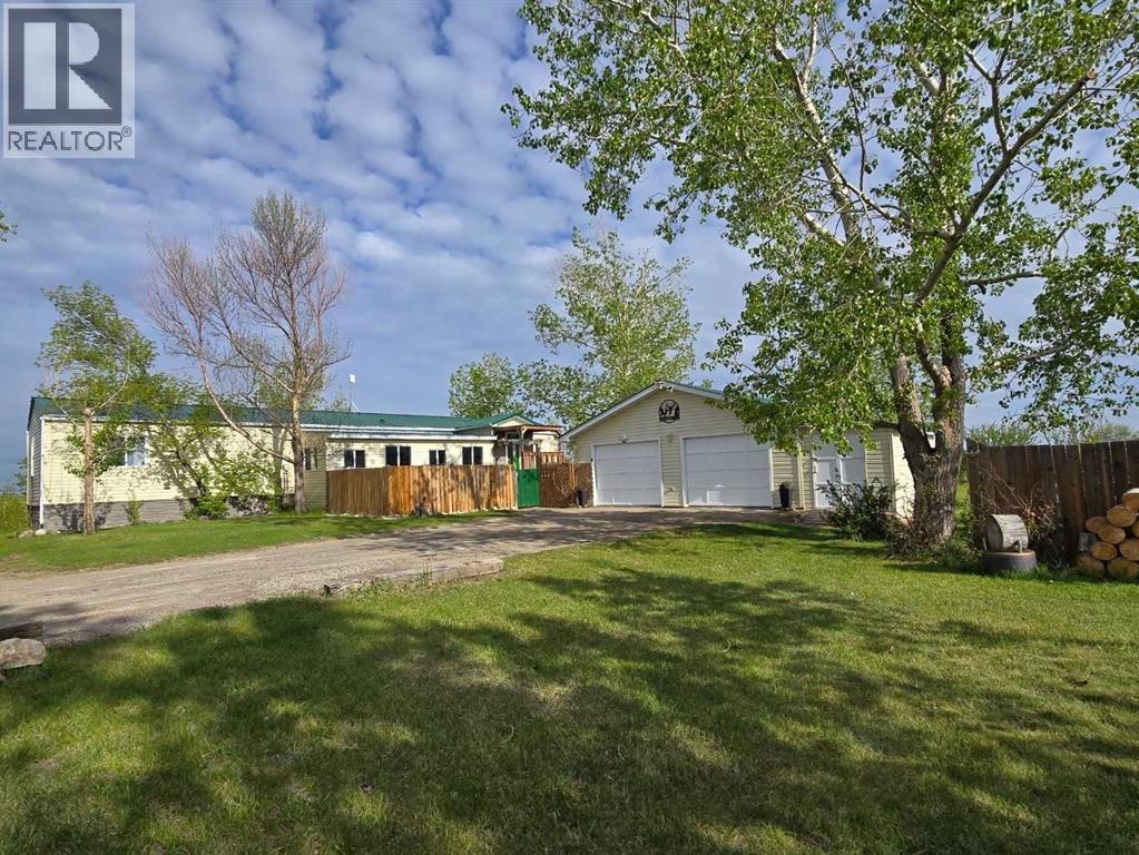 245042 Range Road 251, Rural Wheatland County, AB - Outdoor With Deck Patio Veranda