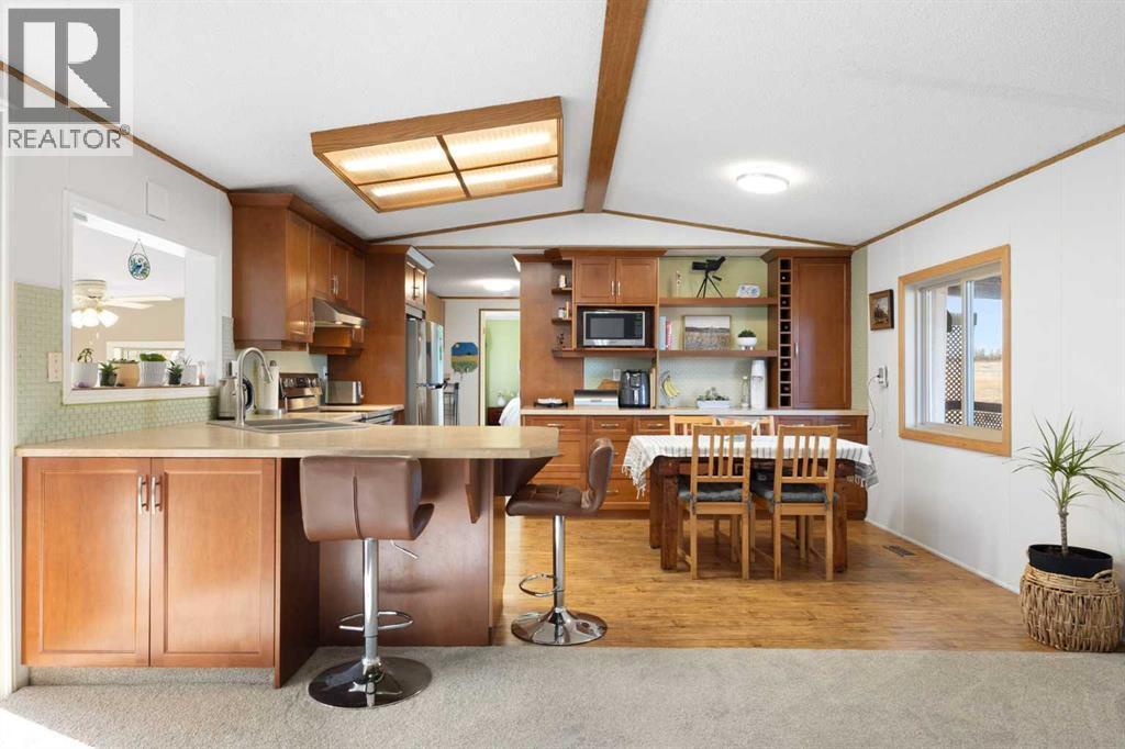 245042 Range Road 251, Rural Wheatland County, AB - Indoor