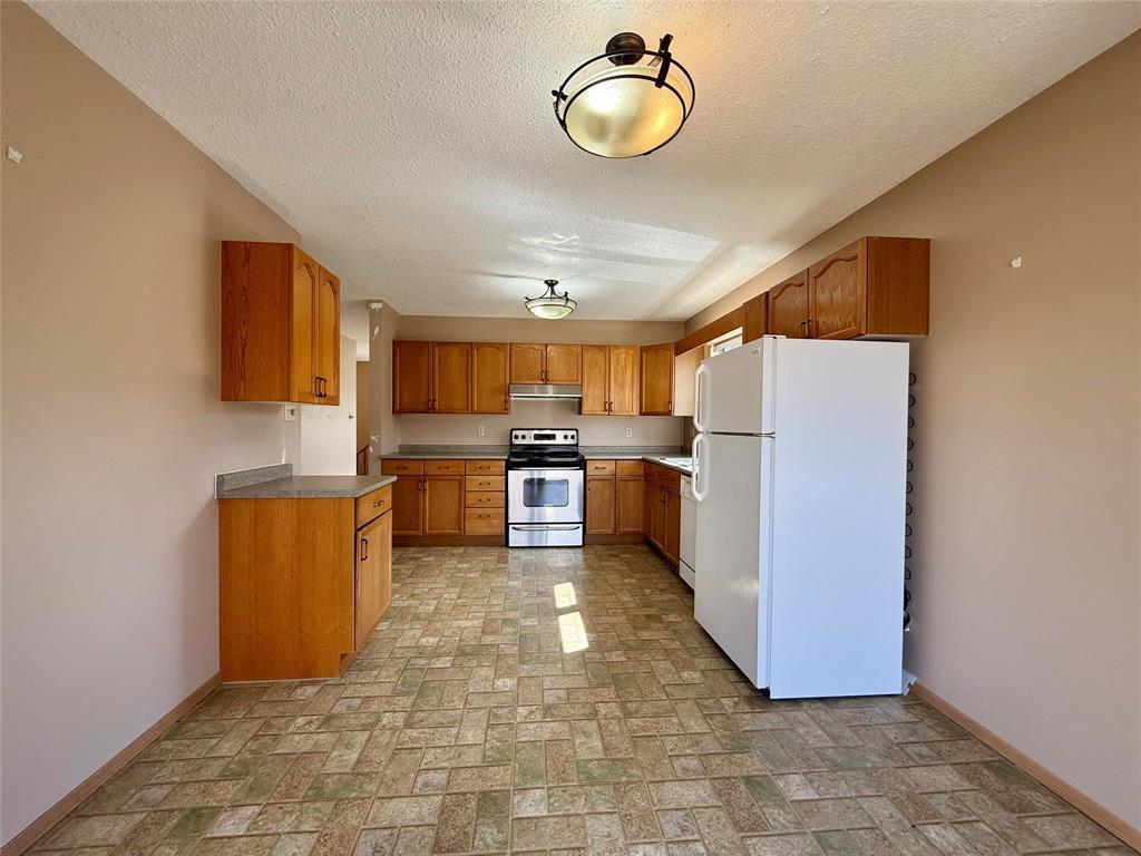 235 Cornwallis Crescent, Brandon, MB