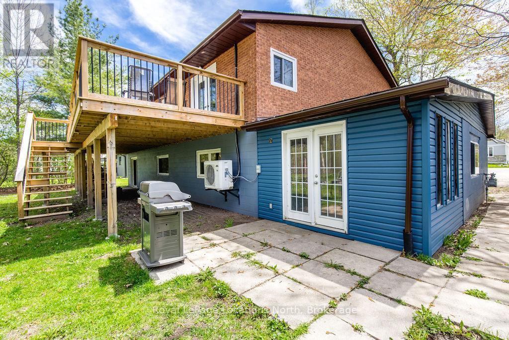 38 Foliage Drive, Tiny, ON - Outdoor With Deck Patio Veranda With Exterior