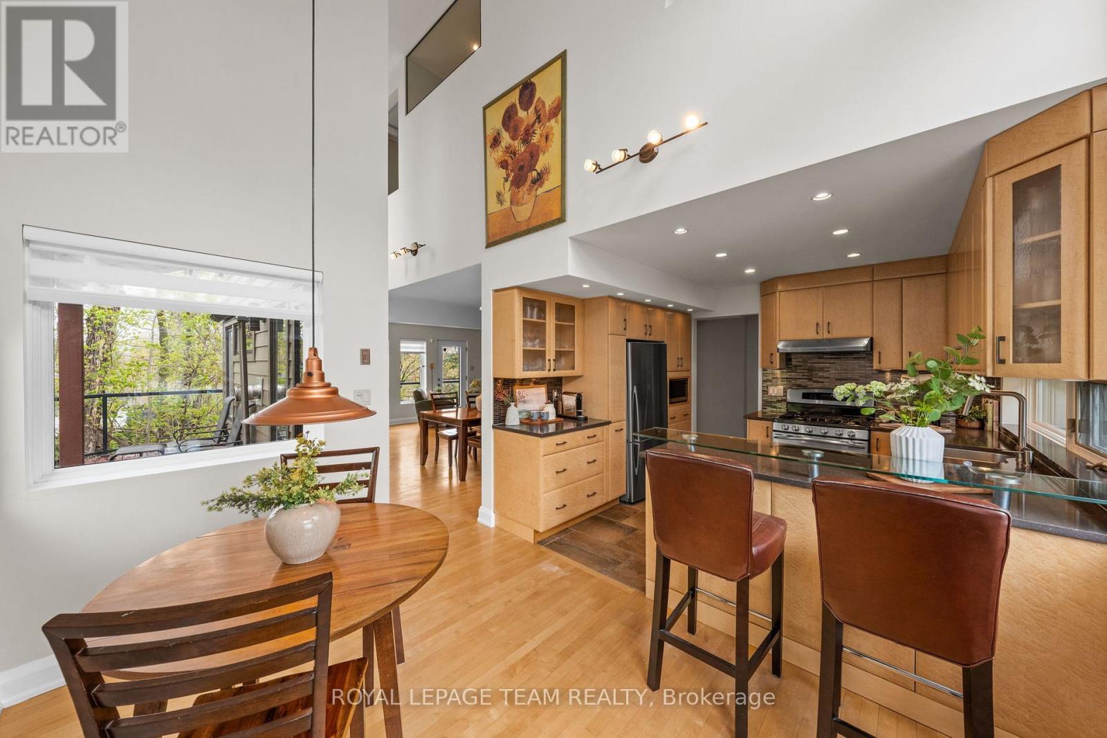 1965 Bromley Road, Ottawa, ON - Indoor Photo Showing Dining Room