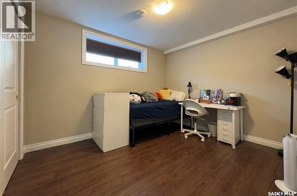 4301 Green Poplar Lane, Regina, SK - Indoor Photo Showing Office