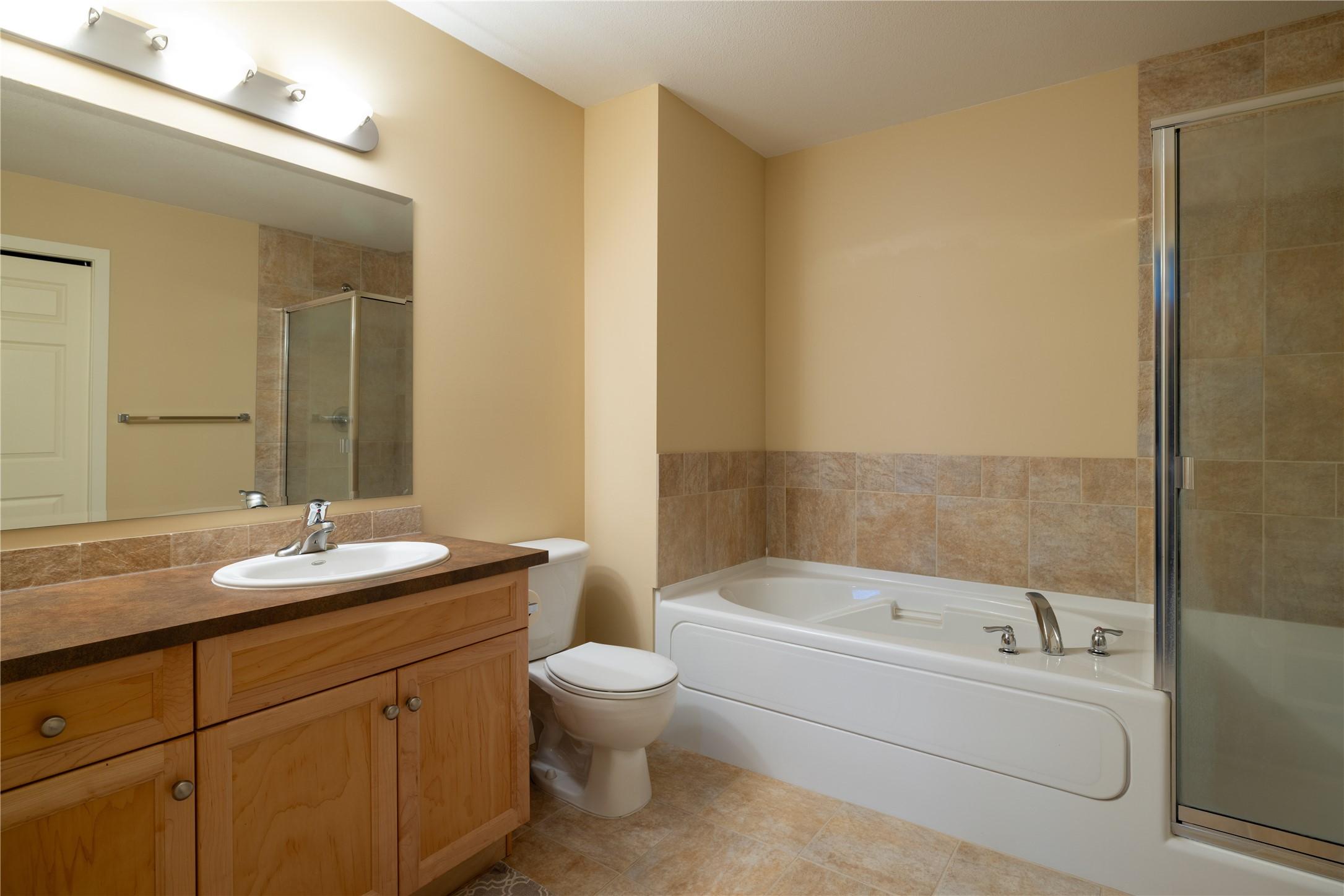 108-2120 Shannon Ridge Drive, West Kelowna, BC